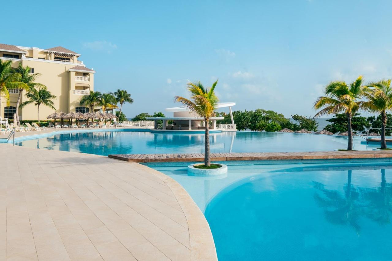 Iberostar Waves Rose Hall Beach Montego Bay Eksteriør billede